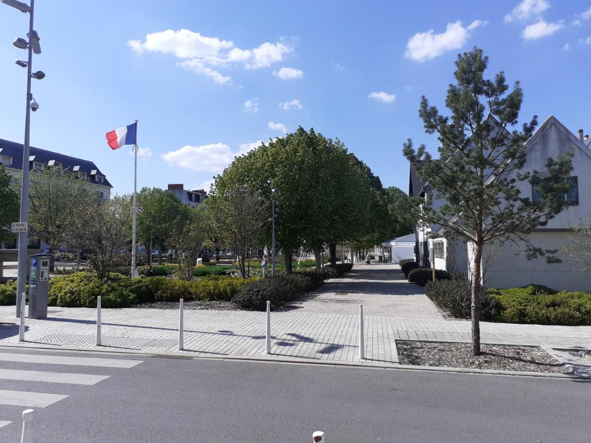 Studio Centre - Tout Confort - Tout A Pied La Baule Eksteriør bilde